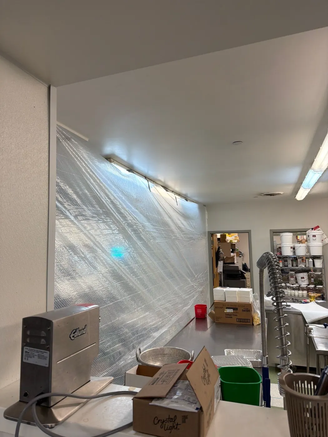 Large-scale water extraction in Indian Creek Estates business space