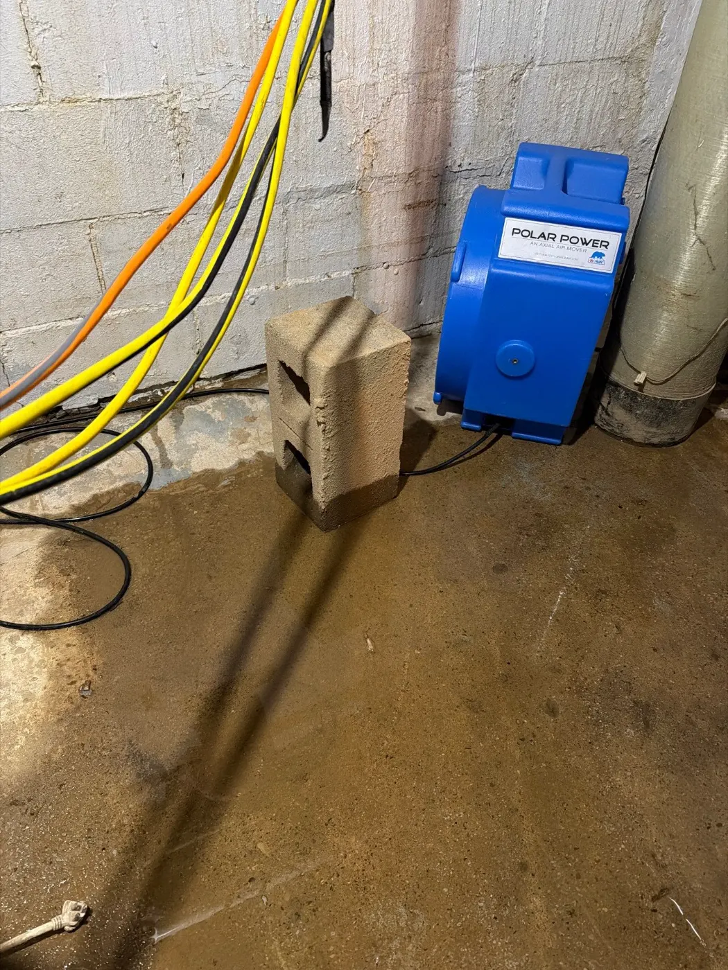 Basement water extraction in Indian Creek Estates Indiana home
